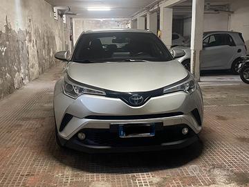 Toyota CH-R in perfette condizioni