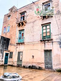 Appartamento mq 183 da R.I.S.T.R.U.T.T.U.R.A.R.E