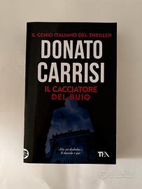 Libro: Il cacciatore del buio