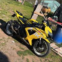 Suzuki Gsx R 600 depotenziata A2 25kw