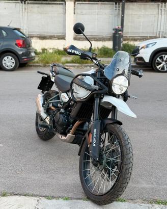 Royal Enfield Himalayan 450 summit tubeless