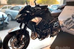 Kawasaki Z 900 2025 PRONTA CONSEGNA