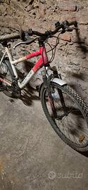 MTB bicicletta mountain bike Rockrider ammortizzat