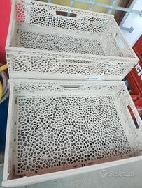 100 cassette richiudibili e impilabili