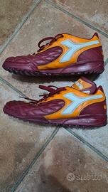 Scarpini calcio della Roma marca Diadora