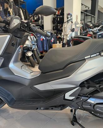 Voge Sfida SR1 125 2026 pronta consegna