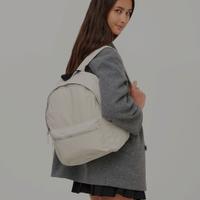 Zaino effetto gommato- Grigio chiaro 