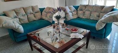 DIVANI