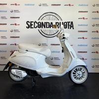 Vespa 125 Sprint Justin Bieber