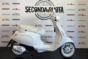 Vespa 125 Sprint Justin Bieber