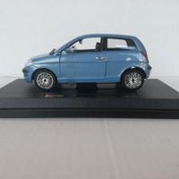 MODELLO AUTO LANCIA YSPILON CELESTE BURAGO