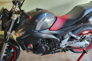 suzuki gsr 600 yoshimura