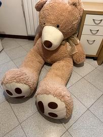 Orso peluche gigante