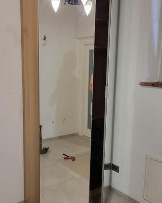 Armadio IKEA PAX con 2 ante a specchio