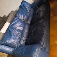 coppia di divani in pelle