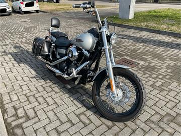 Harley-Davidson Dyna Street Bob (2011)