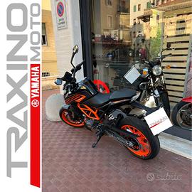 Ktm 125 Duke, 12 mesi garanzia, tagliando incluso,