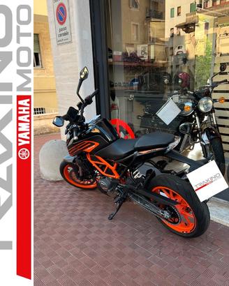 Ktm 125 Duke, 12 mesi garanzia, tagliando incluso,