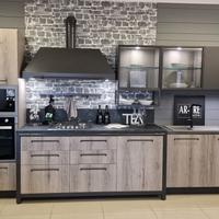 “Cucina completa moderna effetto rovere"