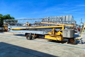Gru automontante Terex Comedil CBR 26 H-2