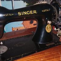 Singer del 1904 con mobiletto