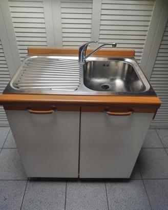 Lavello in acciaio con mobile