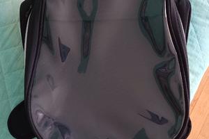 Borsa da moto magnetica Givi