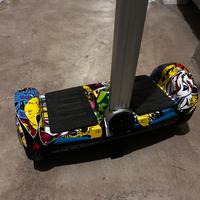 Hoverboard nuovo con asta