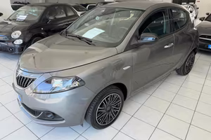 LANCIA Ypsilon 1.0 FireFly 5 porte S&S Hybrid Go