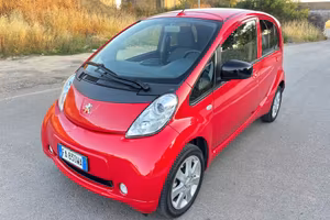 PEUGEOT ION FULL ELETTRICA VEICOLO PARI AL NUOVO