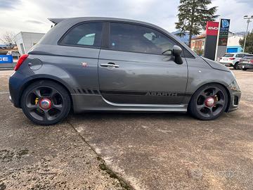 Abarth 500 C 1.4 Turbo T-Jet Custom
