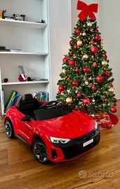 Macchina elettrica per bambini Audi RS e-Tron