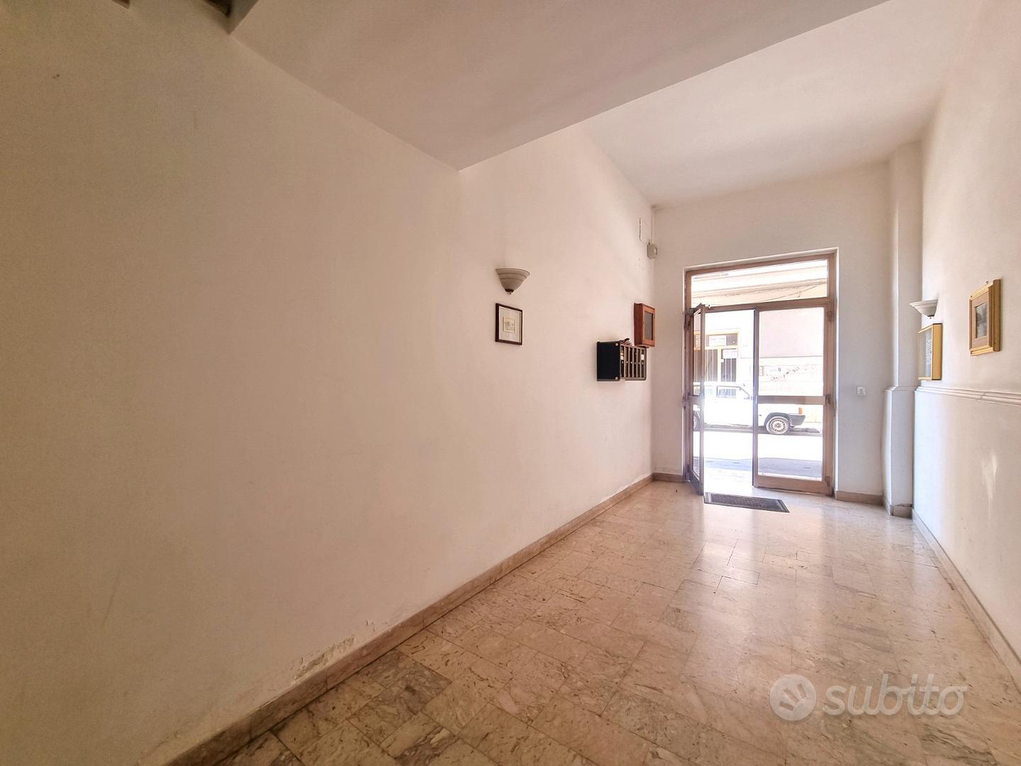 RIF.:2164 -Quadrilocale + Acc.ri Zona Piazza Verdi - Vista 4