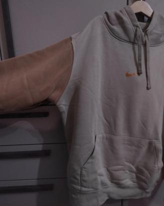 Felpa nike con cappuccino Taglia S