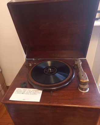 Giradischi d'epoca francese