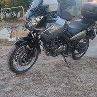 Suzuki V Strom DL 650 - 2009