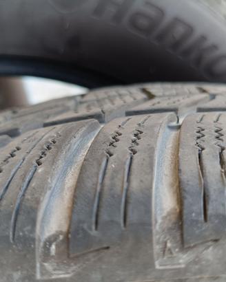 4 PNEUMATICI INVERNALI M+S HANKOOK 215/60R17 96H
