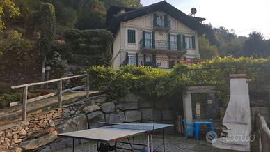 Appartamento/trilocale a Tronzano Lago Maggiore