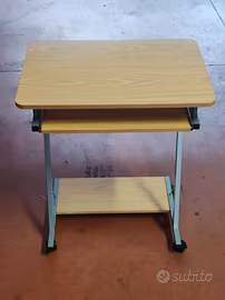 Scrivania porta PC vidaXL con ripiano estraibile -