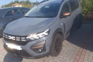 dacia jogger 5 posti