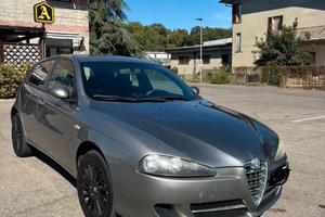 Alfaromeo 147