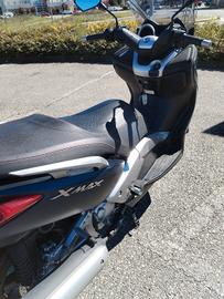 Yamaha XMax 250 