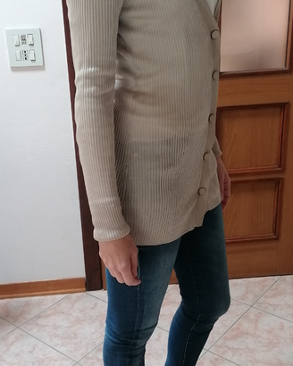 Cardigan in filato leggero