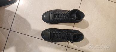 Converse Total black