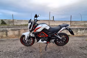 Moto benelli bn 251 abs