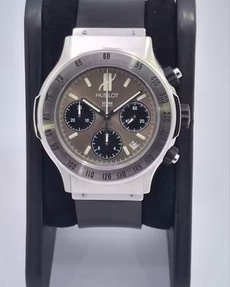 Hublot super B