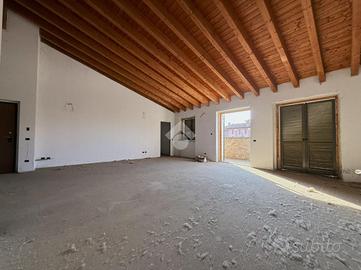 3 LOCALI A ORZINUOVI