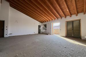3 LOCALI A ORZINUOVI
