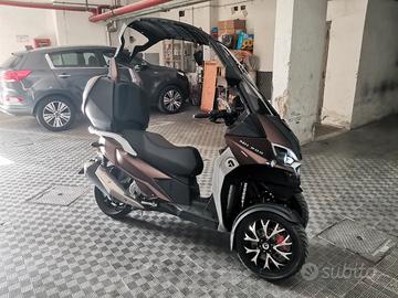Adiva AD1, 200 cc, solo 2700 km.