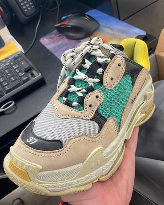 Balenciaga tripla s